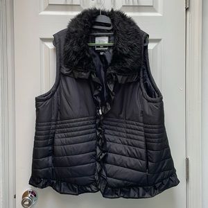 Puffer Vest with faux fur- 22/24